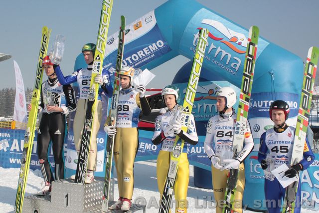 084 Top 6